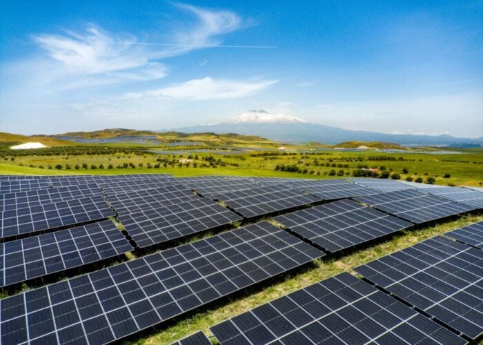 Overview of Iberdrola's Fénix solar PV project in Italy.