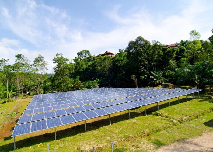 Inauguration_Conergy_solar_powerplant_Yaowawit_School_Thailand_6_cropped