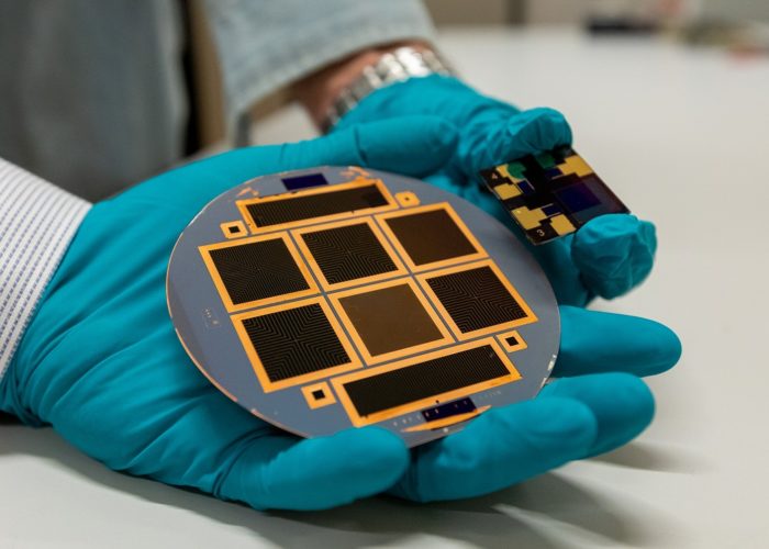 The efficiency was achieved by combining perovskite solar cell with conventional silicon solar cell technologies. Image: Niels van Loon.
