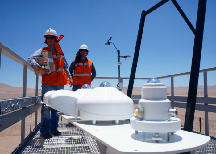 Kipp_Zonen_BSRN_station_in_Atacama_installation