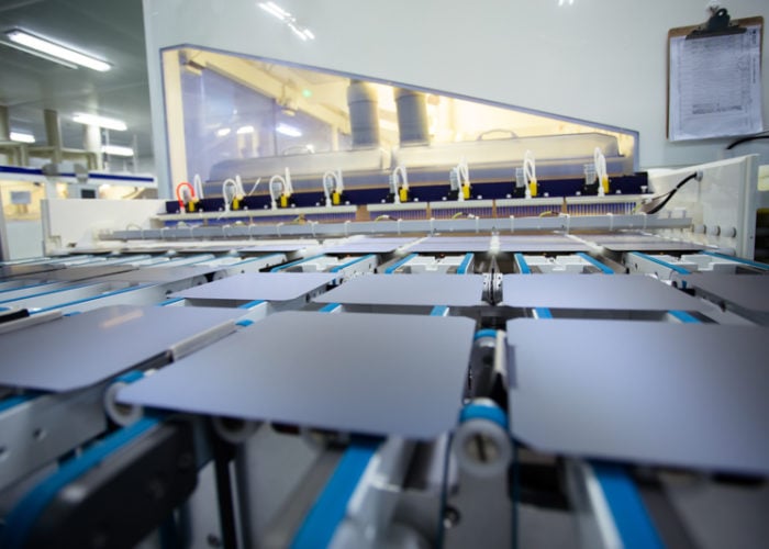 Cell production at a LONGi facility. Image: LONGi.