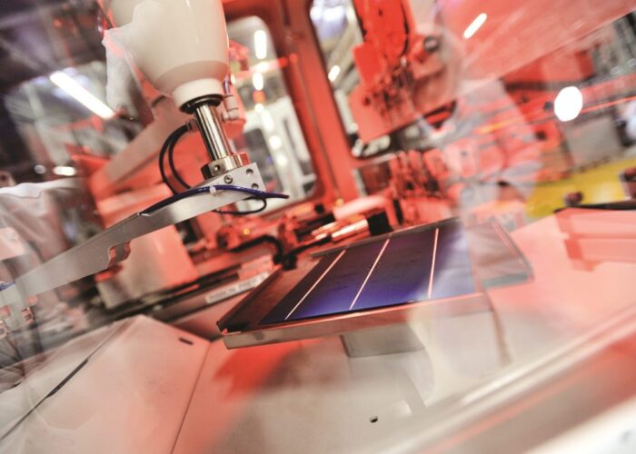 Lead_image_credit_Hanwha_Q_CELLS-p1ad0nr4q71ef7a9i16t36t01opu