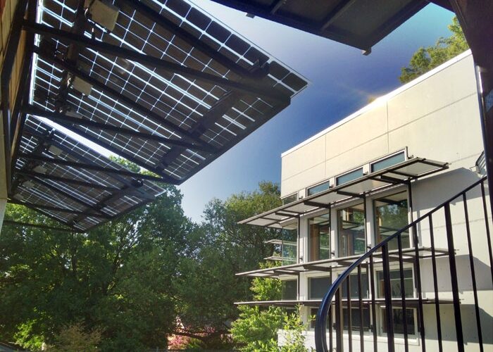 Lumos_microgrid-awning-2-web