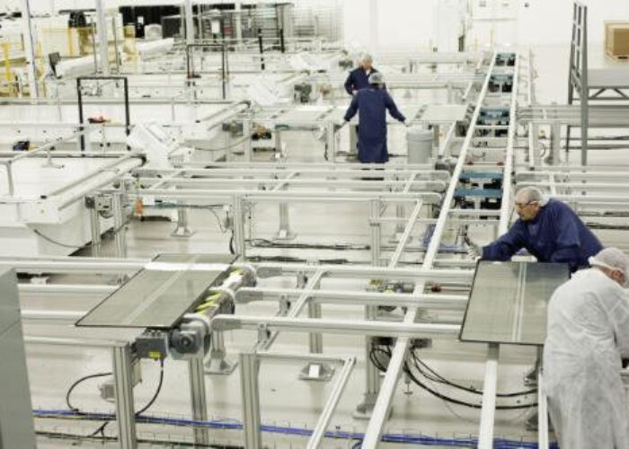 MiaSolar_module_550
