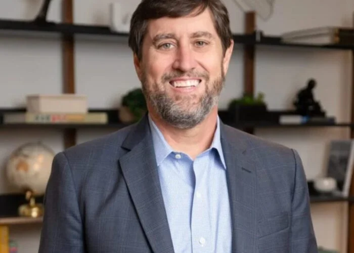 Mike Carr Headshot
