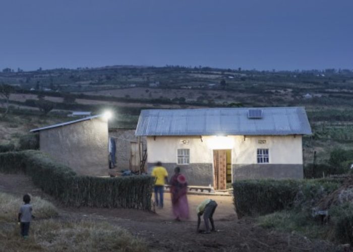 Mobisol-illuminated-house-Rwanda-770x320