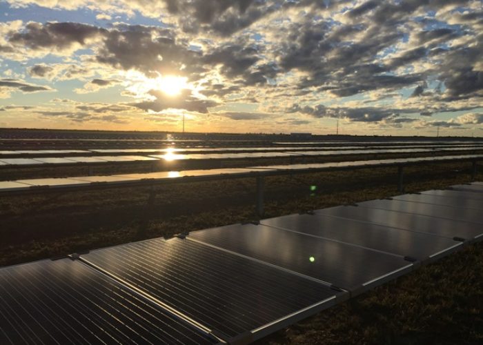 Moree_solar_farm_australia_CEC_II