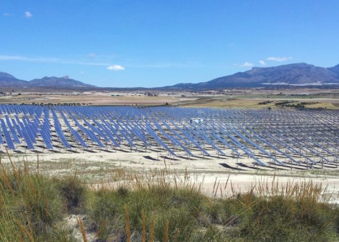 PARQUE-FOTOVOLTAICO-900x444_mexico_huntec