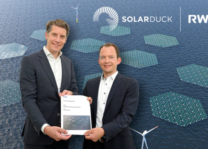 SolarDuck-and-RWE-signing