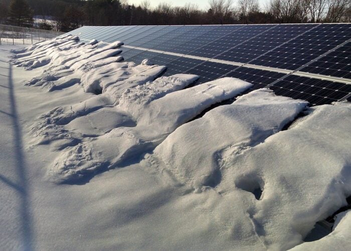 Solar_Panels_Snow_-_Havard
