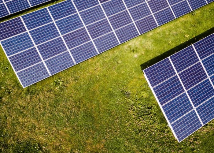 Solar_farm_generic_-_credit_Andreas_Gucklhorn_Unsplash