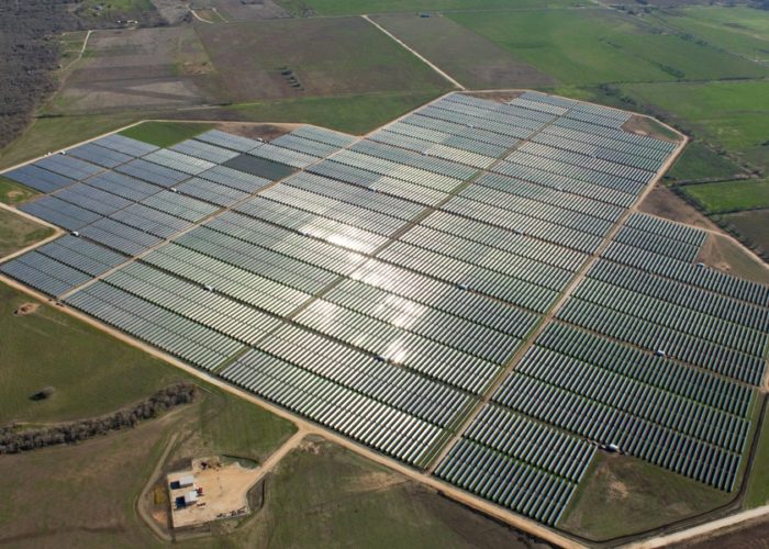 Solar_yieldco_flawed_SunEdison_Austin_solar_project_cropped