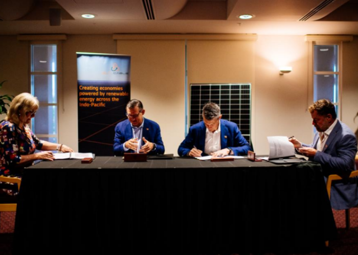 Sun Cable signed a project development agreement with the Northern Territory's chief minister and Australia's renewables and infrastructure minister on 28 January. Image: Sun Cable.