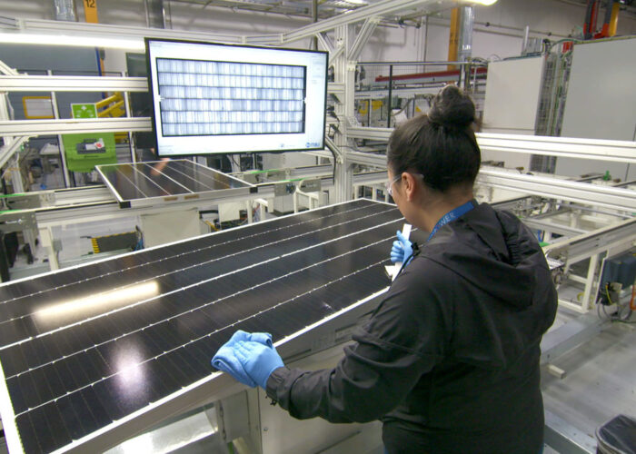 SunPower_P_Series_modules_SHINGLE_TEST_Start_production_Oregon_Feb-2019