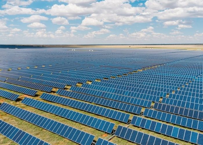 The 86MW Waterloo solar park in South Africa's North West province. Image juwi.