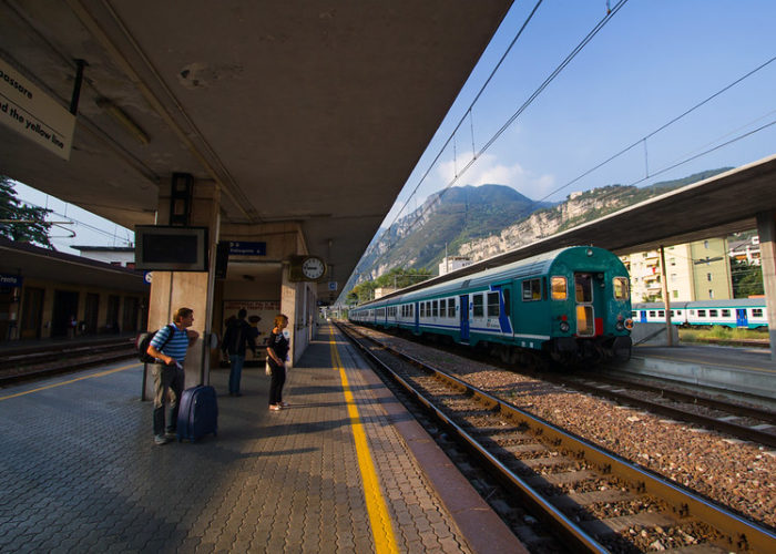 Trento_train_station_Flickr_Alex