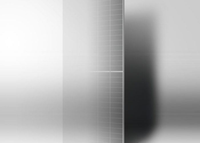 Trina_Solar_210mm_three_cut_wafer_based_PV_module_Design_sketch