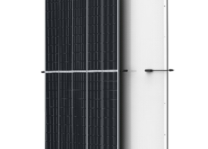 Trina_Solar_Vertex_550_series_module