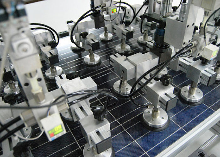 Trina_Solar_module_manufacturing2