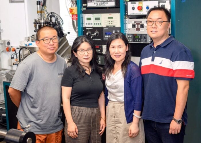 UNSW self healing solar credit Robert Largent