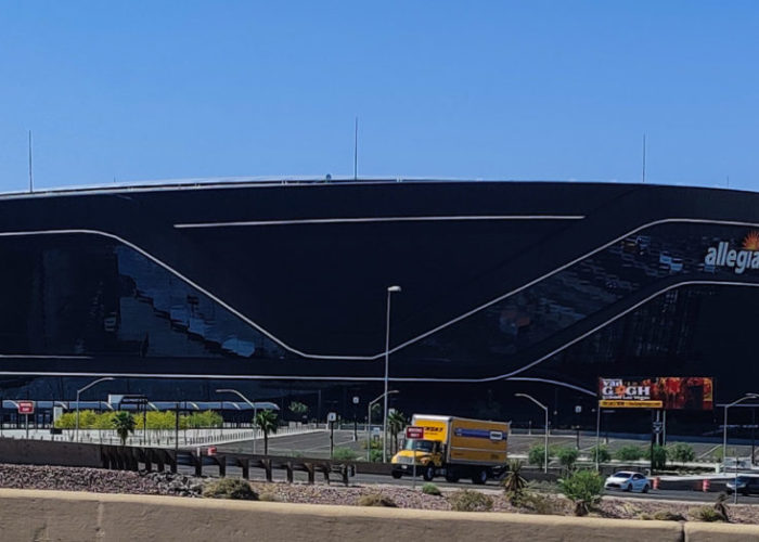 Allegiant Stadium hosted the first NFL game to be exclusively powered by solar power in October 2023. Image: Tomás Del Coro via Flickr
