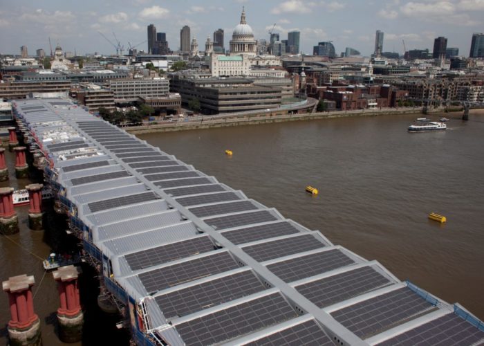 Solar panels on the roof of Blackfriars Station. Credit: Network Rail