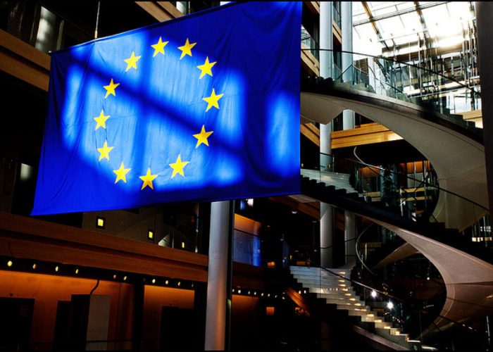 eu_flag_in_strasbourg_parl_source_flickr_EP