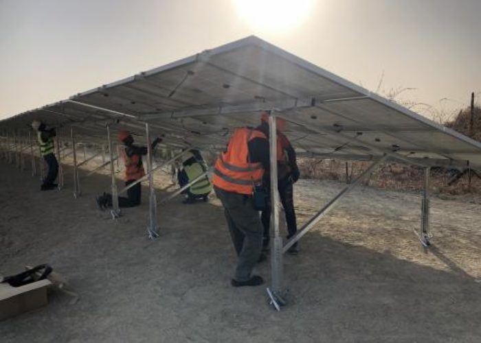 final_stages_of_the_solar_power_plant_installation_at_the_humanitarian_hub_in_malakal_south_sudan_omar_patan_reduced