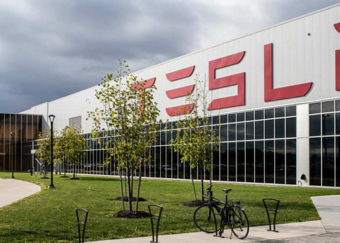 hero-gigafactory2