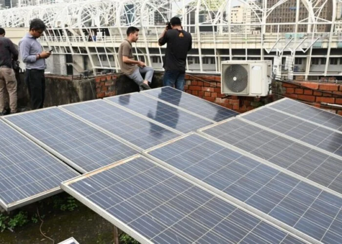 A rooftop solar project in Bangladesh.