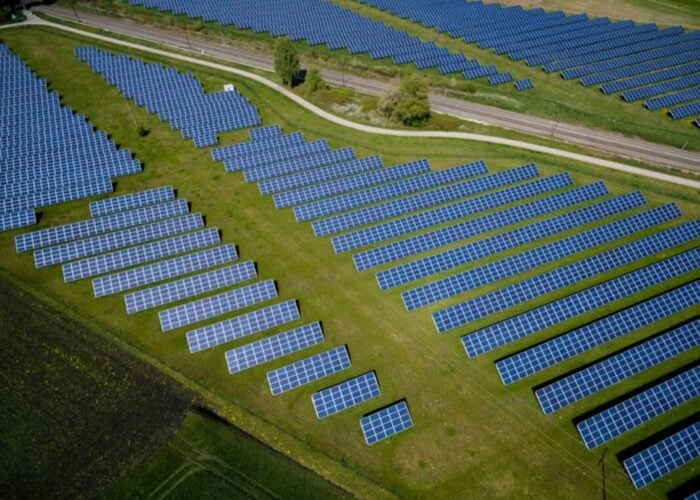 Image: Unsplash/Andreas Gücklhorn.