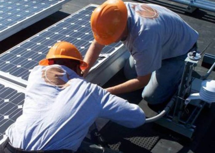 terraform_buys_26MW_of_DG_projects_from_SunEdison