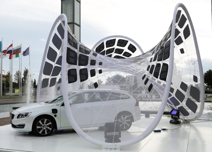 volvo_picjpg_hybrid_car_ascent_cigs_portable_car_port
